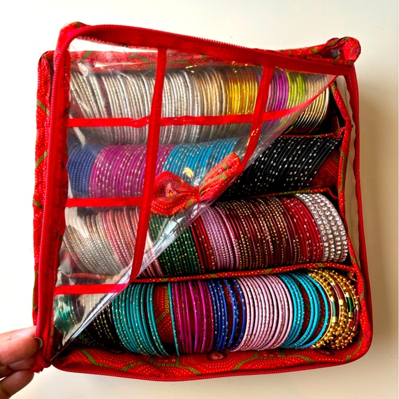 4 Roll Square Bangle Cover Bag INDIAN Chudi Kangan Watch - Travel Case Storage - Picture 2 of 12